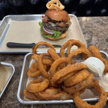 Billy Roys Burger - Burgers Near Me - Fremont, California Billy Roys Burger - Burgers Near Me - Fremont, California