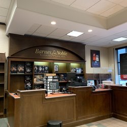 Barnes & Noble