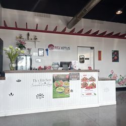 Red Lotus Thai Express