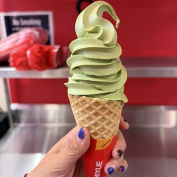 Mixue - See it drip, see it melt! - Ice Cream & Frozen Yogurt Near Me - Queens, New York