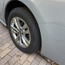Gettel Stadium Toyota - Sienna Van with new tire