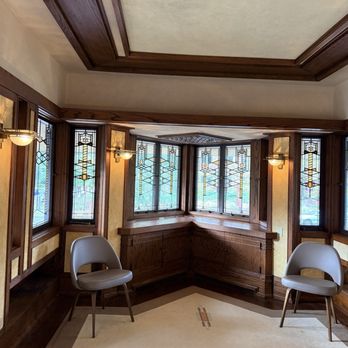 Frederick C Robie House - Landmarks & Historical Buildings Near Me - Chicago, Illinois