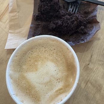 casualbird - My latte and chocolate muffin - Cafes Near Me - DAYT BCH SH, Florida