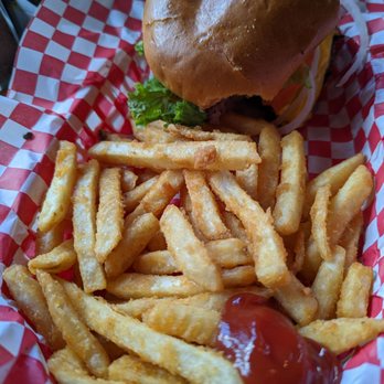 Creekside Steakhouse and Tavern - Cheeseburger with fries - Steakhouses Near Me - Payson, Arizona Creekside Steakhouse and Tavern - Cheeseburger with fries - Steakhouses Near Me - Payson, Arizona