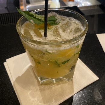 Dantanna's - Peach tree smash - Sports Bars Near Me - Atlanta, Georgia Dantanna's - Peach tree smash - Sports Bars Near Me - Atlanta, Georgia
