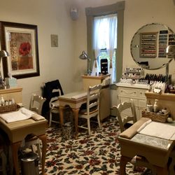 Spirit Spa of Oldwick - Manicure Room