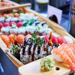 Sushi & roll combo (50 pcs) So fresh and yummy!!