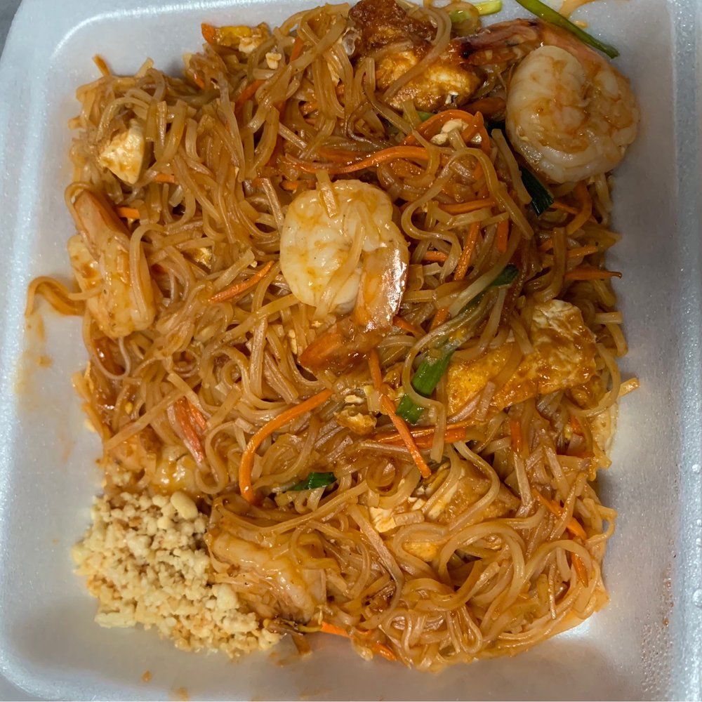 Red Elephant - Pad Thai noodles /shrimp - Thai Near Me - Honolulu, Hawaii Red Elephant - Pad Thai noodles /shrimp - Thai Near Me - Honolulu, Hawaii