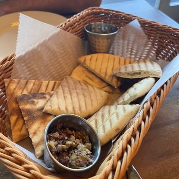 Kan Zaman Restaurant - Fresh HOT pitas - Mediterranean Near Me - Murrieta, California Kan Zaman Restaurant - Fresh HOT pitas - Mediterranean Near Me - Murrieta, California