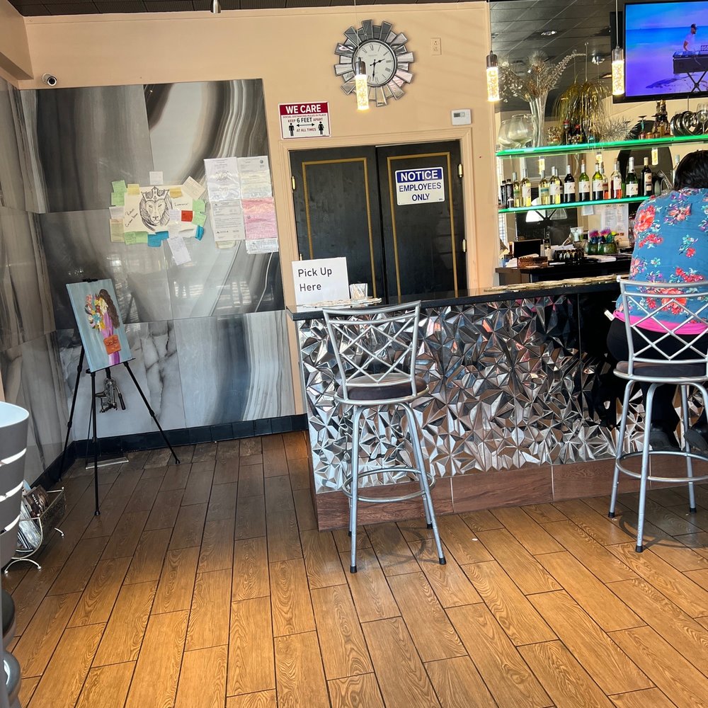 Ruthies Caribbean Kitchen - a view of the dining area - Caribbean Near Me - Vallejo, California Ruthies Caribbean Kitchen - a view of the dining area - Caribbean Near Me - Vallejo, California