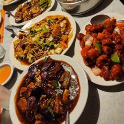 Golden Hunan Chinese Restaurant
