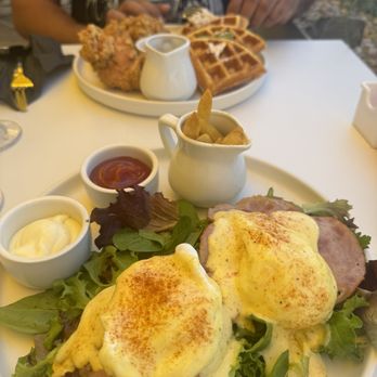 Flipper's - Pancakes Near Me - West Hollywood, California Flipper's - Pancakes Near Me - West Hollywood, California