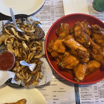 Roadhouse Wings & Grille - Chicken Wings Near Me - Hilliard, Ohio Roadhouse Wings & Grille - Chicken Wings Near Me - Hilliard, Ohio