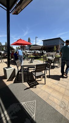 Cascade Lakes Pub on Reed Market by null