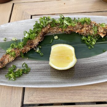 CanoeHouse - Broiled Whole King Crab Leg - they de shell, put the meat back in, broil and season TDF! - Japanese Near Me - Kamuela, Hawaii CanoeHouse - Broiled Whole King Crab Leg - they de shell, put the meat back in, broil and season TDF! - Japanese Near Me - Kamuela, Hawaii