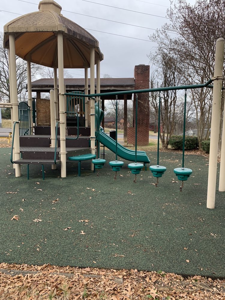 EVERGREEN PARK Updated September 2024 1798 16th Pl N, Birmingham