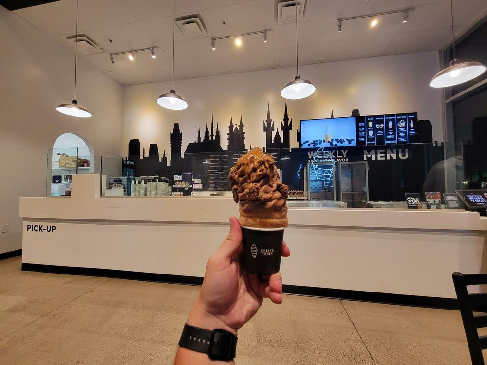 CRISPY CONES Updated September 2024 71 Photos & 66 Reviews 180 S
