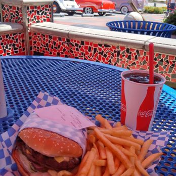 Legends Classic Diner - Burger & Hot Rods - American Near Me - Glendora, California