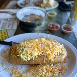 Olas De Carlos Surf Grill