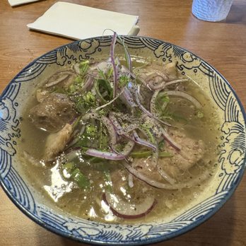 Me’s Kitchen - Vietnamese Near Me - Sacramento, California Me’s Kitchen - Vietnamese Near Me - Sacramento, California