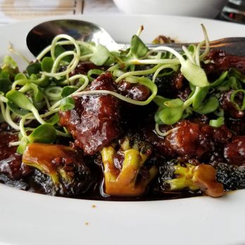 The Peterboro - Beef and broccoli - Chinese Near Me - Detroit, Michigan The Peterboro - Beef and broccoli - Chinese Near Me - Detroit, Michigan