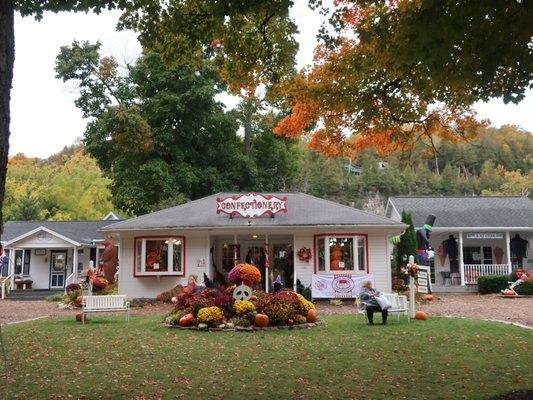 Door County Confectionery Fish Creek by null