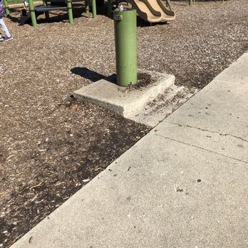 Washington Terrace Park - water fountain - Parks Near Me - Niles, Illinois