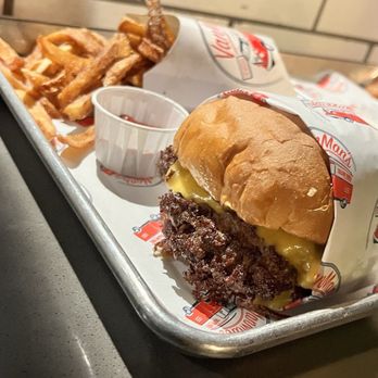 Vanman’s - Oklahoma - Burgers Near Me - San Diego, California