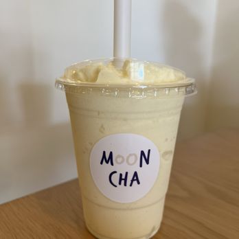 Moon Cha - Mango Sticky Rice Smoothie - Coffee & Tea Near Me - Huntington Beach, California Moon Cha - Mango Sticky Rice Smoothie - Coffee & Tea Near Me - Huntington Beach, California