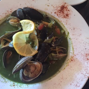 Fountain Cafe - Clams and muscles - New American Near Me - Port Townsend, Washington Fountain Cafe - Clams and muscles - New American Near Me - Port Townsend, Washington
