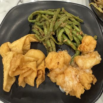 Kim Son - Crab rangoons Fried shrimp Green Bean W/ Garlic Sauce - Vietnamese Near Me - Houston, Texas Kim Son - Crab rangoons Fried shrimp Green Bean W/ Garlic Sauce - Vietnamese Near Me - Houston, Texas