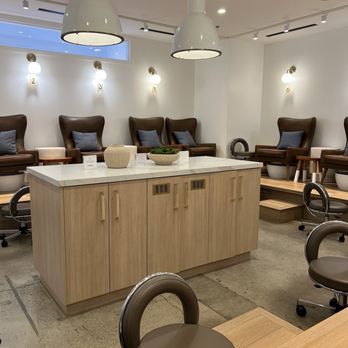 Marlowe - Beautiful atmosphere for a pedi! - Nail Salons Near Me - Larkspur, California Marlowe - Beautiful atmosphere for a pedi! - Nail Salons Near Me - Larkspur, California