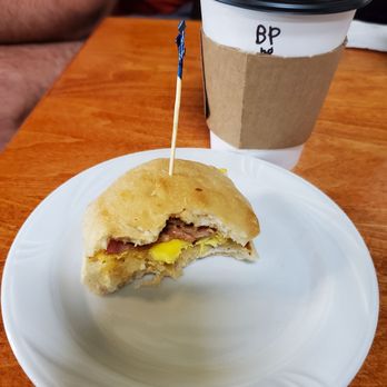 Main Street Daily Grind - Breakfast Slider - Coffee & Tea Near Me - Front Royal, Virginia