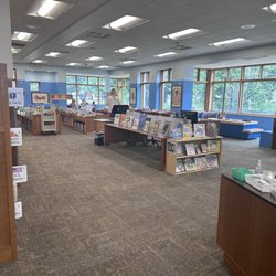 Hennepin County Library - Long Lake Library - Kids area