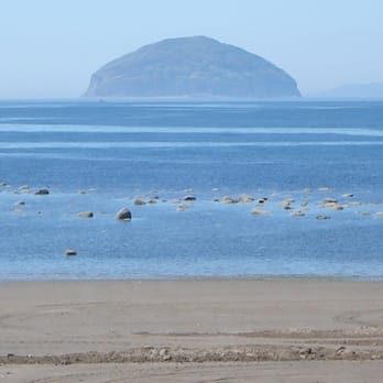 Girvan Beach - Ailsa Craig from Girvan Beach, Girvan - Beaches Near Me Girvan Beach - Ailsa Craig from Girvan Beach, Girvan - Beaches Near Me