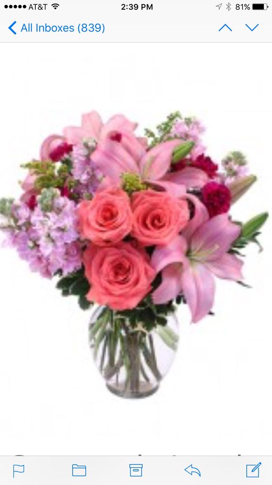 CAPITOL HILL FLOWERS & FRUIT Updated October 2024 600 Pennsylvania