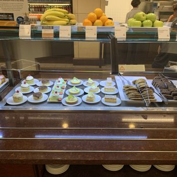The Capitol Visitor Center Restaurant - Desert bar - American Near Me - Washington, DC, District of Columbia