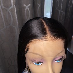 Snaps Beauty Bar - Customized lace frontal wig- Supreme Straight
Order today on snapsbeautybar.com