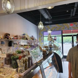 Anna Bananas Bakery