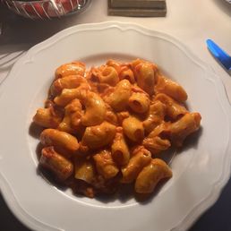 Spicy rigatoni pasta