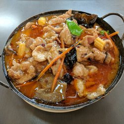 Bai Zhu Hui - Sizzling & Hot Pot Kitchen - Sliced Pork and Vermicelli in Hot Chili Sauce