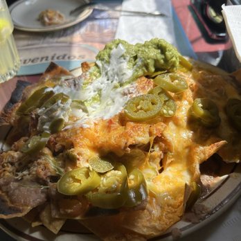 El Toro Bravo - Chicken nachos - Mexican Near Me - Truckee, California El Toro Bravo - Chicken nachos - Mexican Near Me - Truckee, California