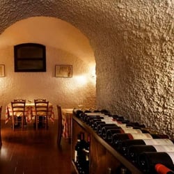 Trattoria la Tana di Bertella R.E Pasini F.Ristorante