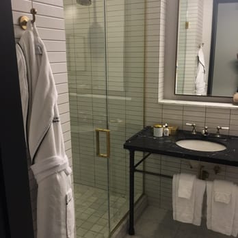 Refinery Hotel - Bathrooms are spacious and well-appointed. - Hotels Near Me - New York, New York Refinery Hotel - Bathrooms are spacious and well-appointed. - Hotels Near Me - New York, New York