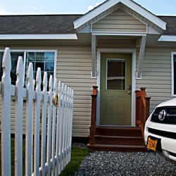 Alaska Garden Gate B&B and Cottages - Cute white picket fence outside of our cottage.