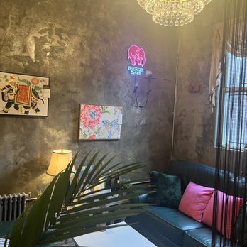 Julieats Dessert Cafe - Bubble Tea Near Me - Forest Hills, New York