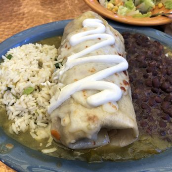 Oscar's Cafe - Pork Chill Verde Burrito - Mexican Near Me - Springdale, Utah Oscar's Cafe - Pork Chill Verde Burrito - Mexican Near Me - Springdale, Utah