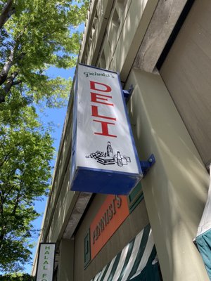 Pennisi's Deli by null