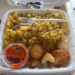 Eddie Leonard's Carryout - Scallops and fried rice!
