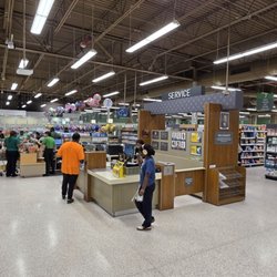 Publix Super Market At Blue Moon